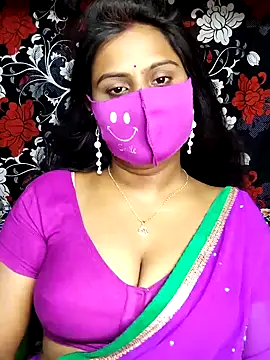 Snapshot of hotshilpa chatting on October 18, 1:01 pm hotshilpa online show from October 18, 1:01 pm