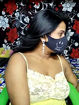 Snapshot of hotshilpa chatting on October 27, 12:53 pm hotshilpa online show from October 27, 12:53 pm