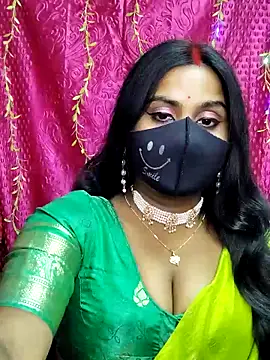 Snapshot of hotshilpa chatting on December 16, 3:28 pm hotshilpa online show from December 16, 3:28 pm