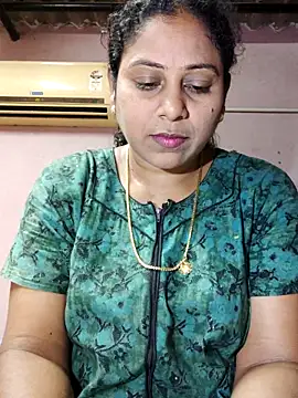 JENNIFERtamil online show from May 25, 7:47 am
