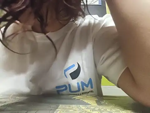 mimi19820 online show from July 13, 9:28 pm