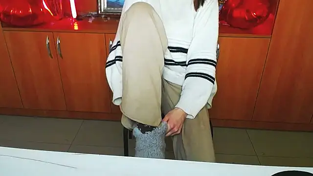 VanessaRey  online show from February 14, 6:43 am