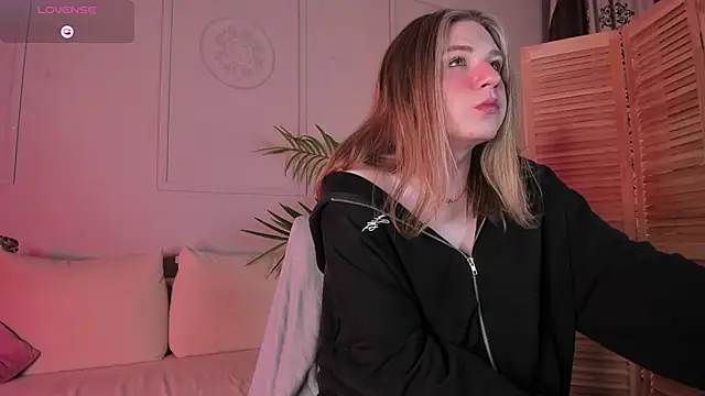 Jes Solar online show from March 18, 3:20 am