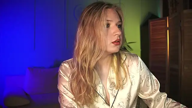 Jes Solar online show from September 21, 3:13 pm