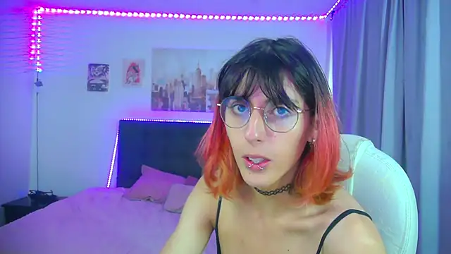 goth minerva online show from April 15, 2:02 pm