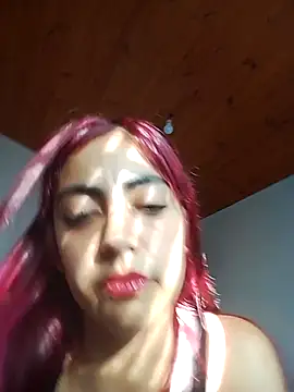 Snapshot of bbitaincognita chatting on February 6, 10:02 pm bbitaincognita online show from February 6, 10:02 pm