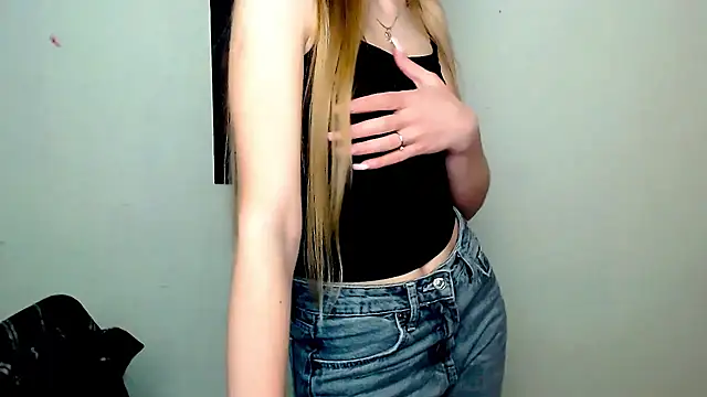 Doll Angelina online show from May 20, 6:08 am