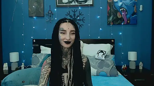 Velvetbat online show from June 1, 7:10 am