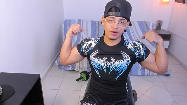 samxx muscle online show from July 8, 12:53 pm