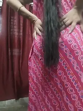 Snapshot of Eshwari_Chopra chatting on July 2, 3:23 am Eshwari Chopra online show from July 2, 3:23 am