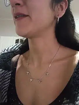 Camilitah online show from July 4, 5:46 am