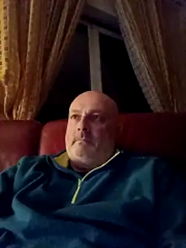 Alexis Bull online show from March 27, 11:37 pm