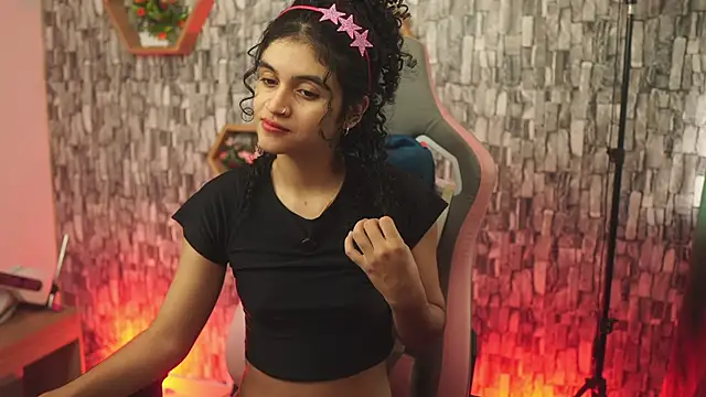 bonniie 98  online show from April 18, 5:06 pm