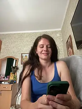 Snapshot of MariannaSida chatting on July 16, 11:27 am MariannaSida online show from July 16, 11:27 am