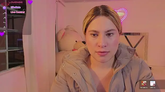 saaya tay online show from February 4, 3:01 am