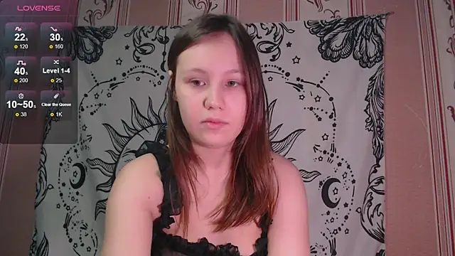 Thighswithspikes online show from November 21, 10:14 am