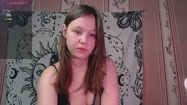 Thighswithspikes online show from November 24, 7:19 am