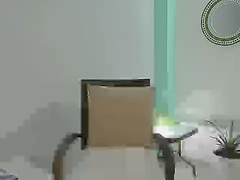 Snapshot of Alicia_Montess chatting on November 29, 8:45 pm Alicia Montess online show from November 29, 8:45 pm