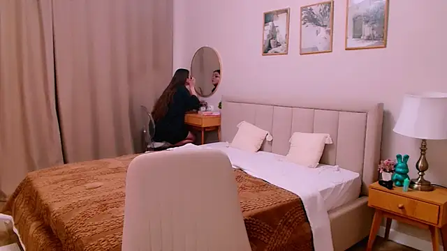 marshmallowee online show from March 3, 10:21 am