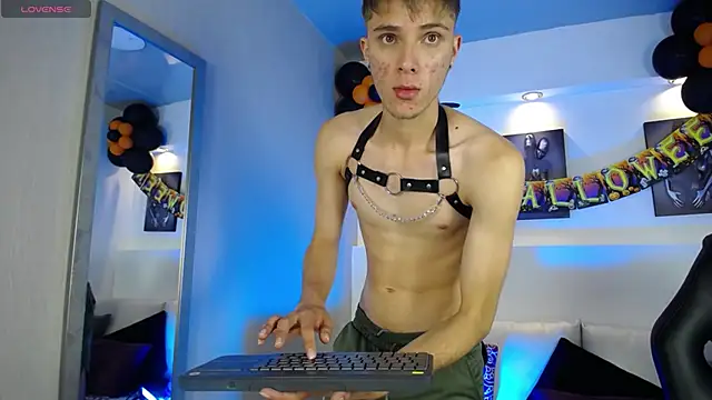 Robbin Blaze online show from October 25, 5:48 am