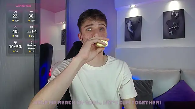 Robbin Blaze online show from November 22, 5:06 am