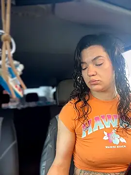 MeekyRich online show from June 10, 1:17 am