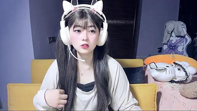 Snapshot of yuki3366 chatting on February 12, 7:47 am yuki3366 online show from February 12, 7:47 am