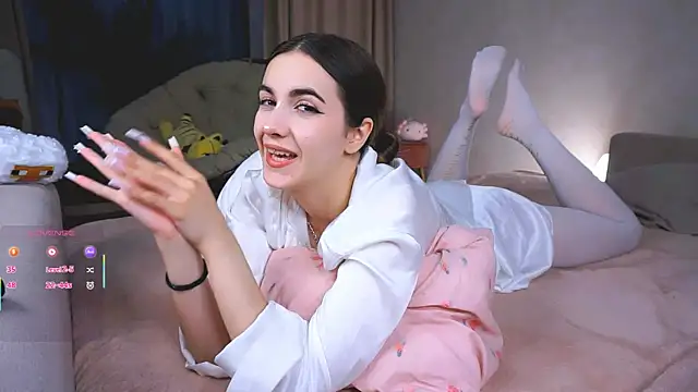 CupSizeGirl online show from September 23, 4:21 pm