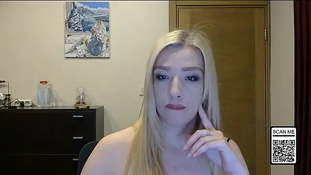 Wild Silk Desire online show from October 13, 1:33 pm