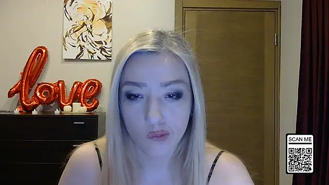 Wild Silk Desire online show from March 7, 4:15 pm