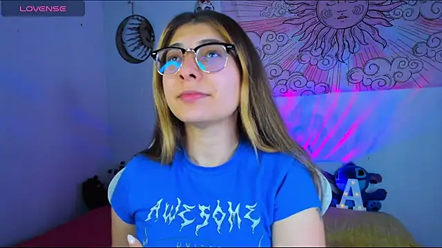 Snapshot of abbie_jensen_ chatting on March 13, 12:39 am abbie jensen online show from March 13, 12:39 am