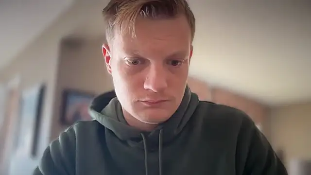 Snapshot of lustylyndon chatting on November 26, 6:09 pm lustylyndon online show from November 26, 6:09 pm