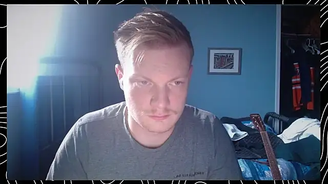 Snapshot of lustylyndon chatting on November 28, 4:20 pm lustylyndon online show from November 28, 4:20 pm