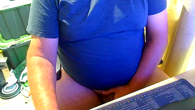 Snapshot of latexsub75 chatting on March 23, 9:52 pm latexsub75 online show from March 23, 9:52 pm