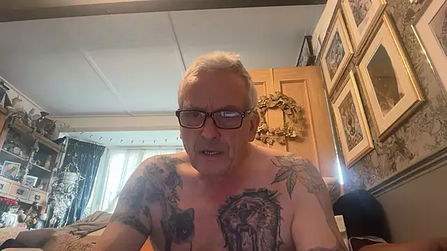 poggles online show from July 13, 5:21 am
