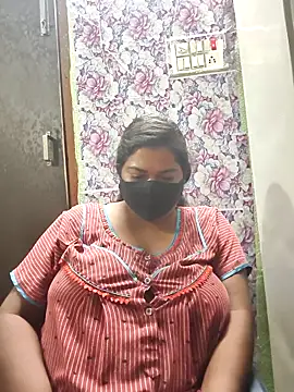 Liyaa 24 online show from March 31, 6:41 pm