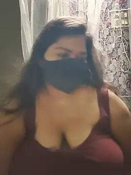 Snapshot of Liyaa_24 chatting on June 9, 4:18 pm Liyaa 24 online show from June 9, 4:18 pm