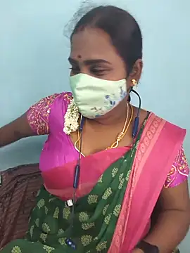 Snapshot of Tamil_riyalini12 chatting on June 12, 4:44 am Tamil riyalini12 online show from June 12, 4:44 am
