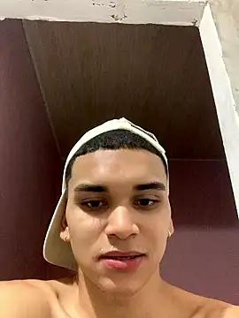 Snapshot of dailydosam chatting on January 6, 9:50 pm dailydosam online show from January 6, 9:50 pm