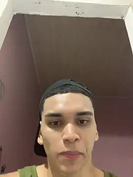 Snapshot of dailydosam chatting on February 7, 2:21 pm dailydosam online show from February 7, 2:21 pm