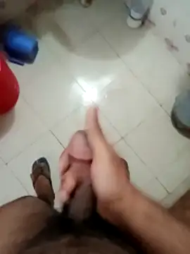 Snapshot of zim200 chatting on February 9, 10:30 am zim200 online show from February 9, 10:30 am