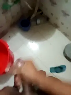 Snapshot of zim200 chatting on April 5, 5:54 pm zim200 online show from April 5, 5:54 pm