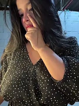 Snapshot of indialatin chatting on March 2, 1:19 am indialatin online show from March 2, 1:19 am