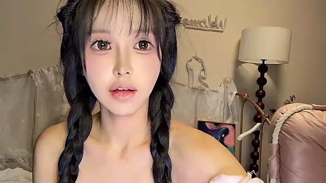 Snapshot of kiraa-0051 chatting on January 16, 5:17 pm kiraa-0051 online show from January 16, 5:17 pm