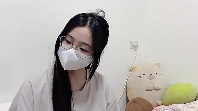 LHeart online show from March 23, 1:59 pm