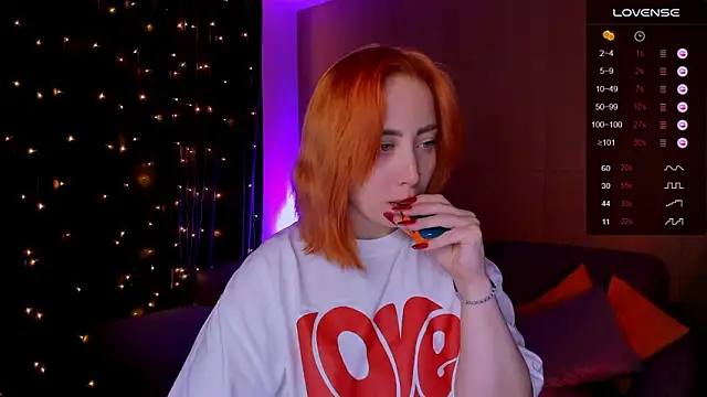 deboramoore online show from March 11, 2:06 am