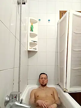 Snapshot of Alessio1987 chatting on January 8, 4:20 pm Alessio1987 online show from January 8, 4:20 pm