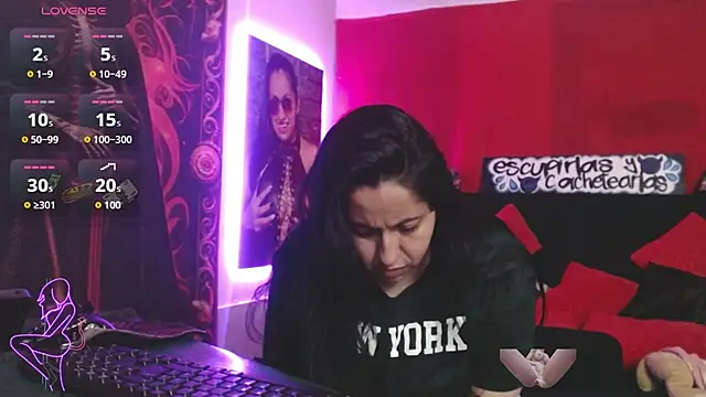 Snapshot of holydeath_1 chatting on June 19, 8:56 pm holydeath 1 online show from June 19, 8:56 pm