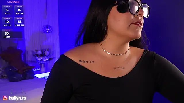 KatlynRous online show from March 2, 7:10 pm