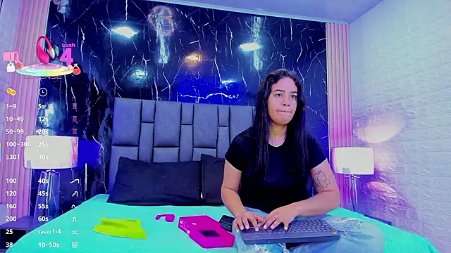 Snapshot of GreciaFox1 chatting on January 16, 12:09 pm GreciaFox1 online show from January 16, 12:09 pm